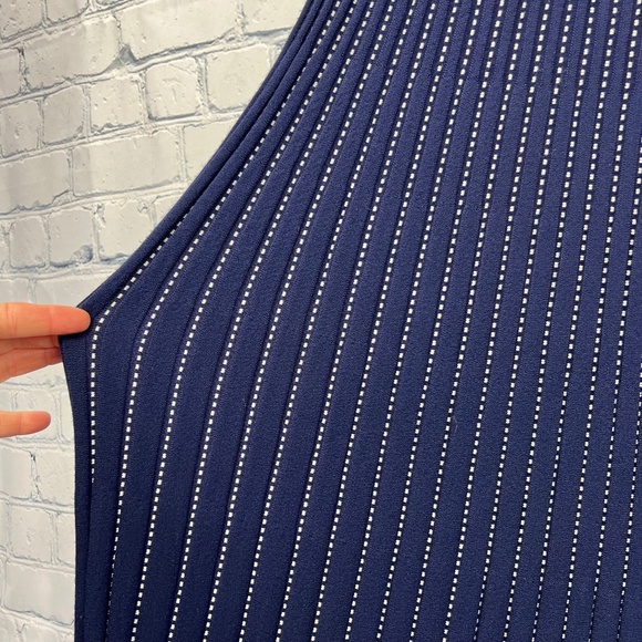 👗NWT🤩 |•LANE BRYANT•| Broken Stripe Comfort Fit Accordion Knit Dress Size… - Picture 9 of 14